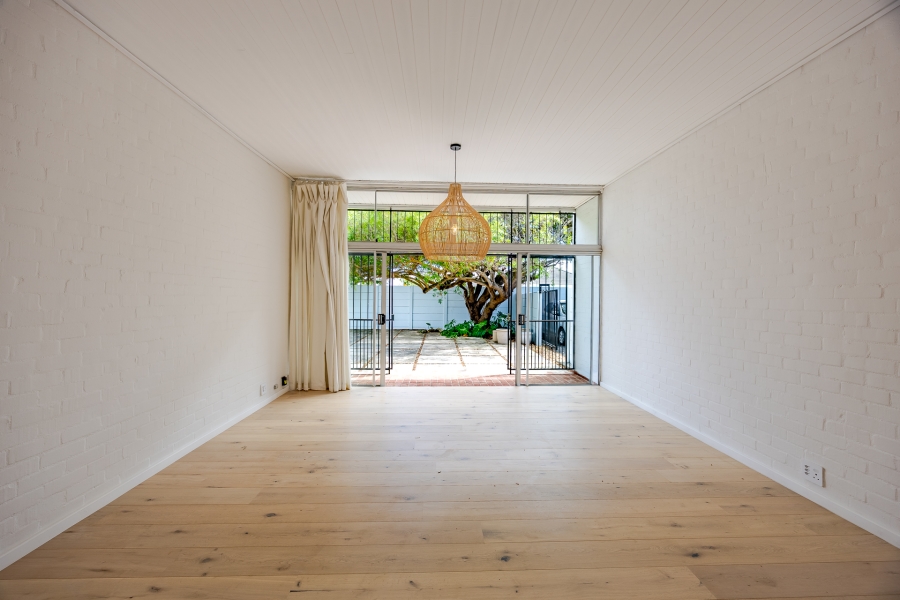 4 Bedroom Property for Sale in Milnerton Central Western Cape